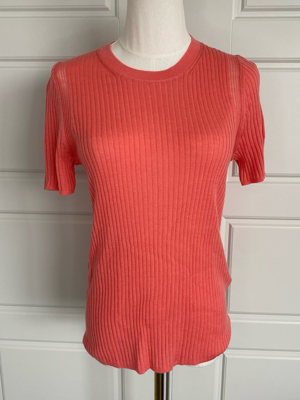 Banana Republic 100% Merino Wool Ribbed Coral Short Sleeve Sweater M NWT